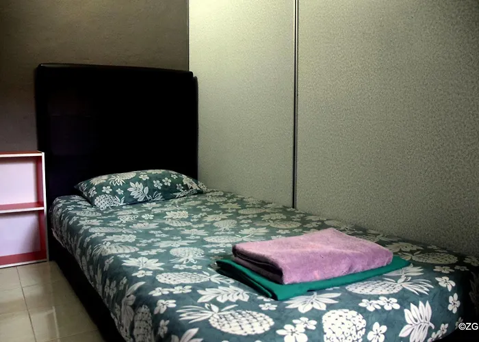 Dormitory Room Mixed